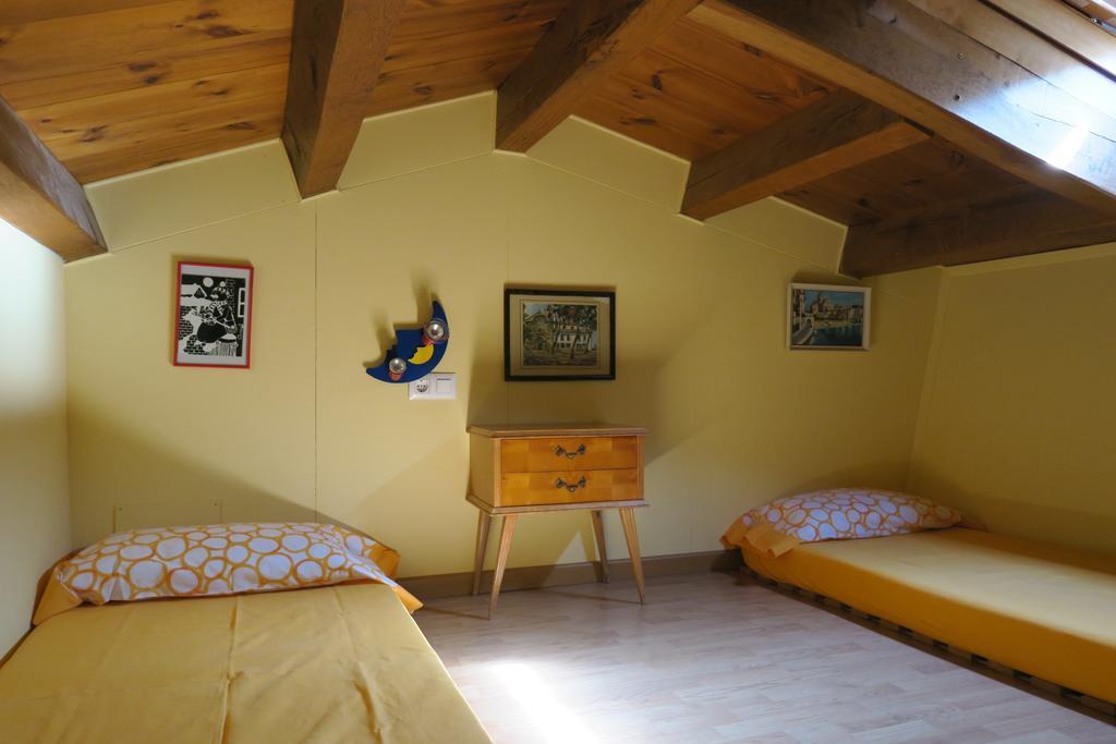 Can Salgueda Santa Pau Room photo